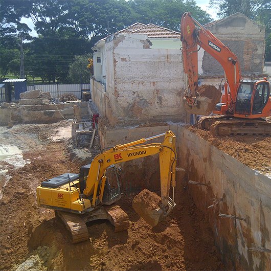 servico-de-terraplanagem